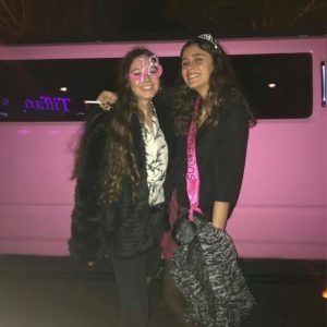 alquiler limusina hummer rosa Madrid