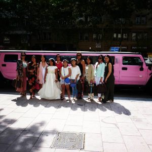 limusinas hummer rosa para niños