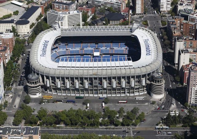 Paseo por Madrid estadio bernabeu